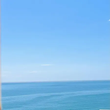 Holiday home Rooftop - Sea View Near Pizzomunno - Secure Parking Available *