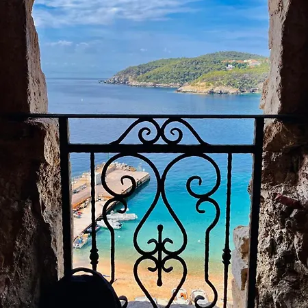 Holiday home Rooftop - Sea View Near Pizzomunno - Secure Parking Available *